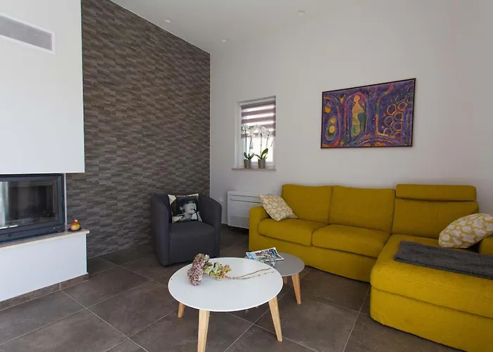 빌라 Adrimar 리시카