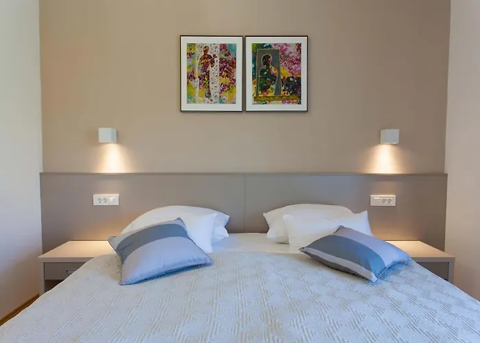 Adrimar ヴィラ リスィカ