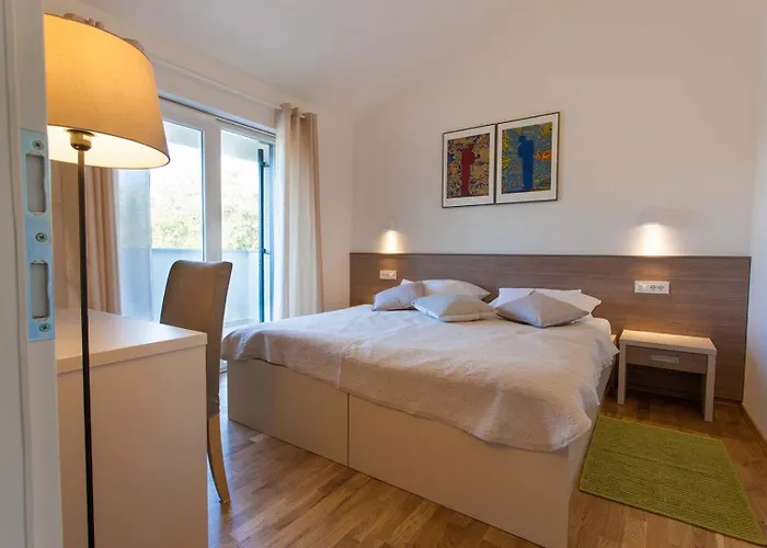 ヴィラ Adrimar リスィカ